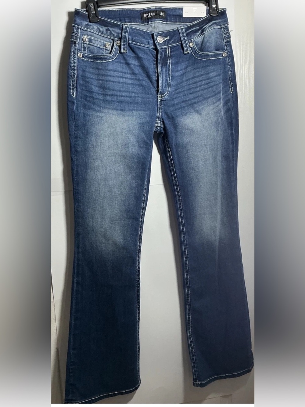 Miss Me Mid-Rise Boot  Embroidered Pocket  Denim Jeans Women 30 X 32 $134